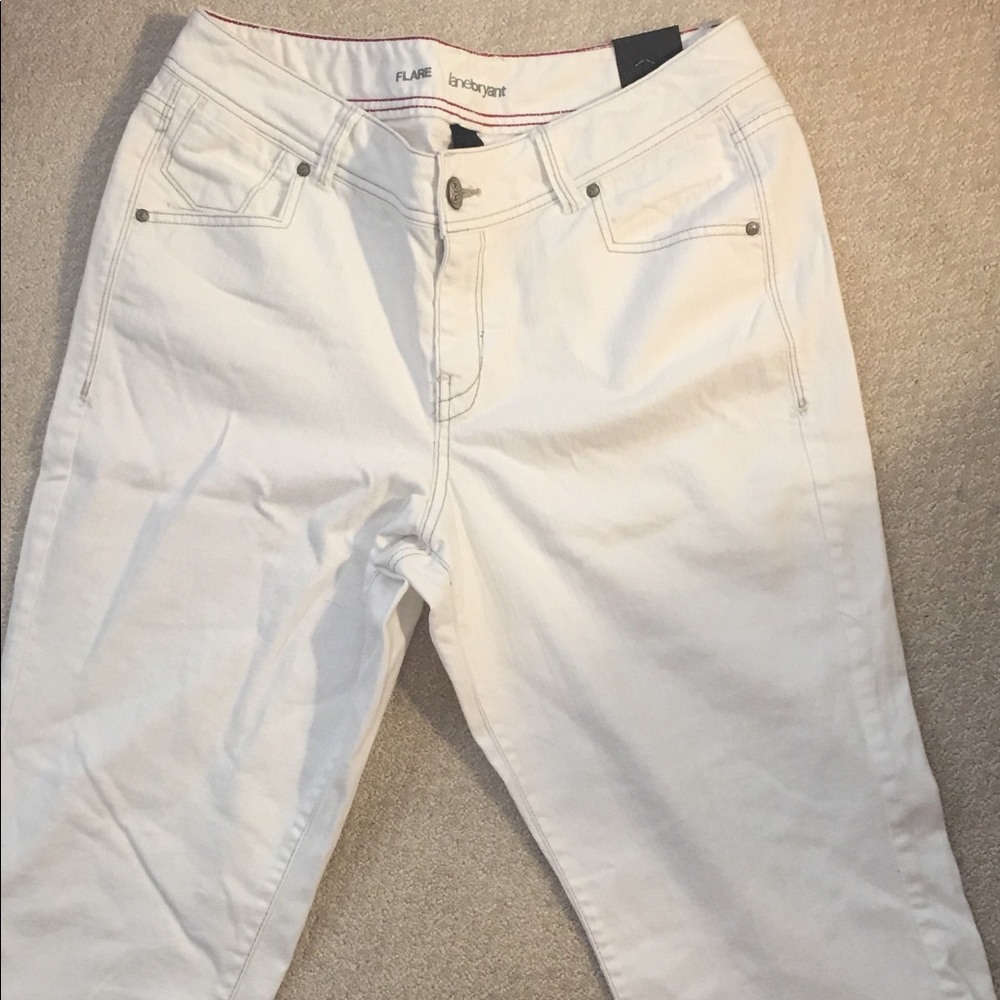Lane Bryant NWT SIZE 14 crop jeans